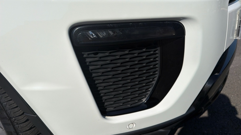 Land Rover Range Rover Evoque Convertible 2.0 TD4 HSE Dynamic 2dr Auto Diesel Convertible - Image 23