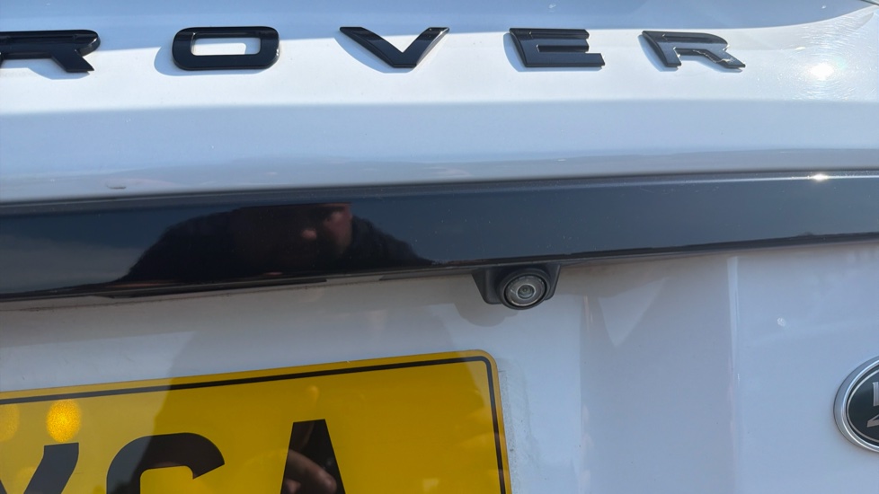 Land Rover Range Rover Evoque Convertible 2.0 TD4 HSE Dynamic 2dr Auto Diesel Convertible - Image 38