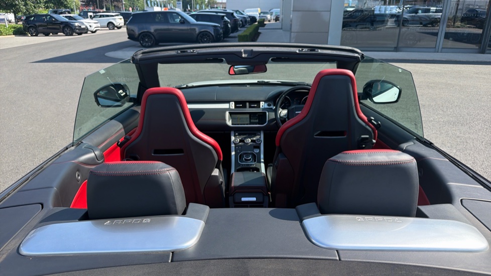 Land Rover Range Rover Evoque Convertible 2.0 TD4 HSE Dynamic 2dr Auto Diesel Convertible - Image 45