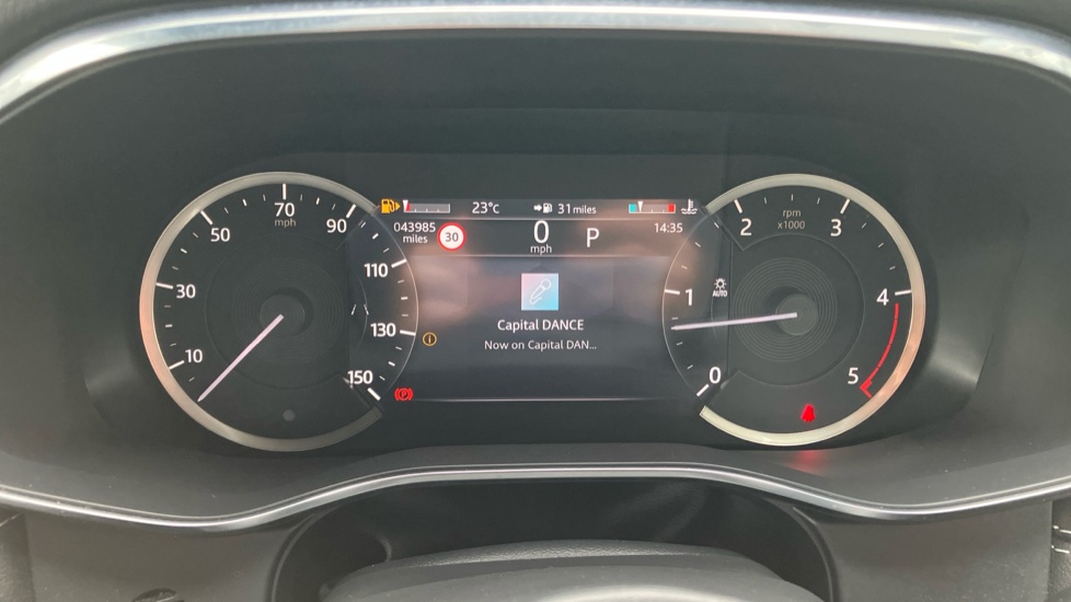 Jaguar F-Pace 2.0 D200 R-Dynamic S 5dr Auto AWD Diesel Estate - Image 16