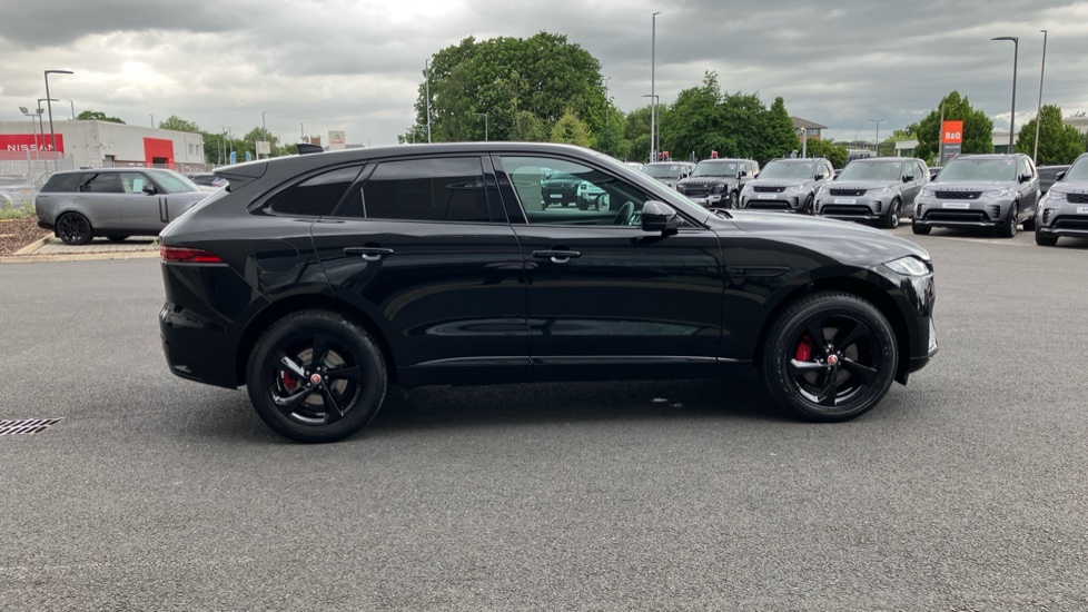Jaguar F-Pace 2.0 D200 R-Dynamic S 5dr Auto AWD Diesel Estate - Image 23