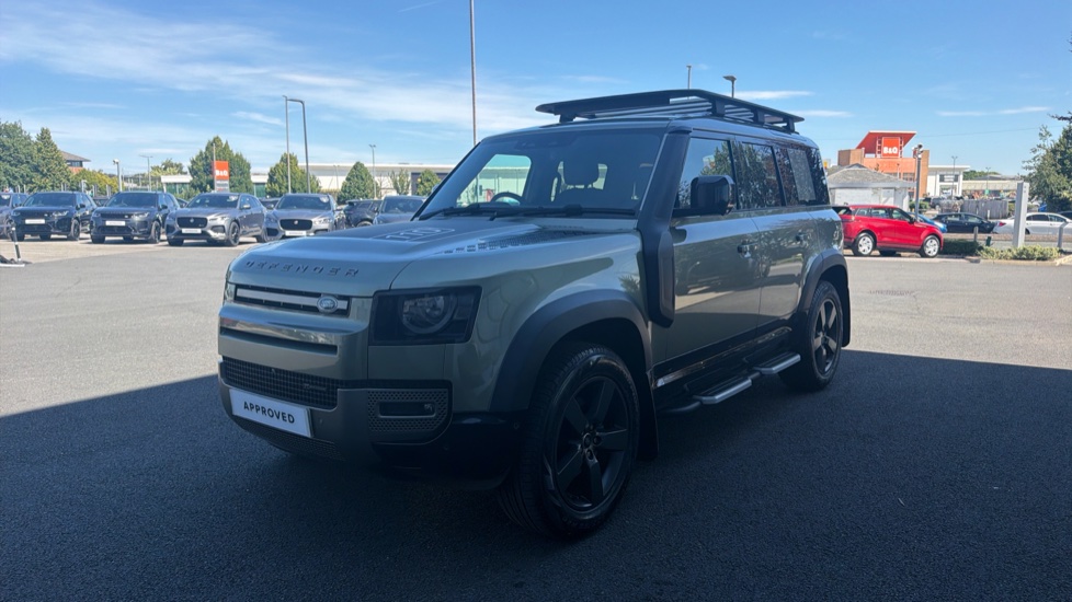 Land Rover Defender 3.0 D250 X-Dynamic HSE 110 5dr Auto Diesel Estate - Image 29