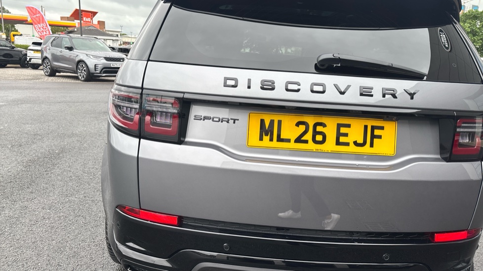 Land Rover Discovery Sport 2.0 D200 Dynamic HSE 5dr Auto [7 Seat] Diesel Station Wagon - Image 19