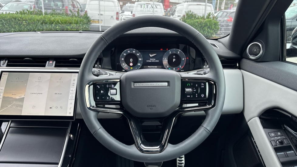 Land Rover Range Rover Evoque 2.0 D200 Dynamic SE 5dr Auto Diesel Hatchback - Image 15
