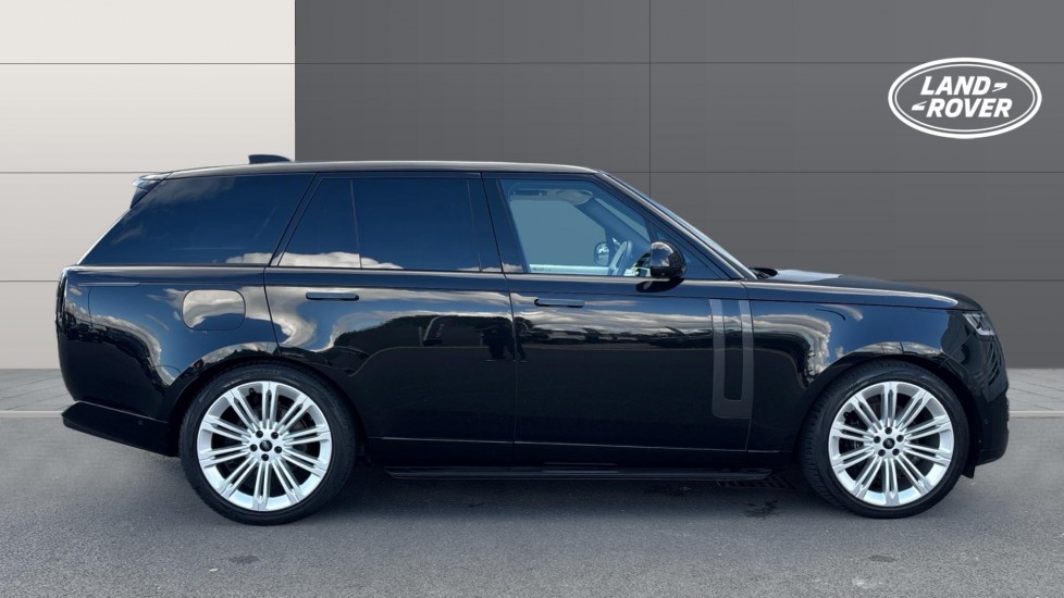 Land Rover Range Rover 3.0 D350 First Edition 4dr Auto Diesel Estate - Image 5
