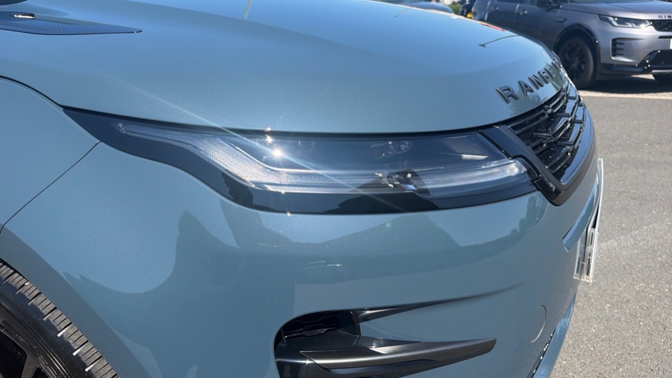 Land Rover Range Rover Evoque 2.0 D200 Dynamic SE 5dr Auto Diesel Hatchback - Image 17
