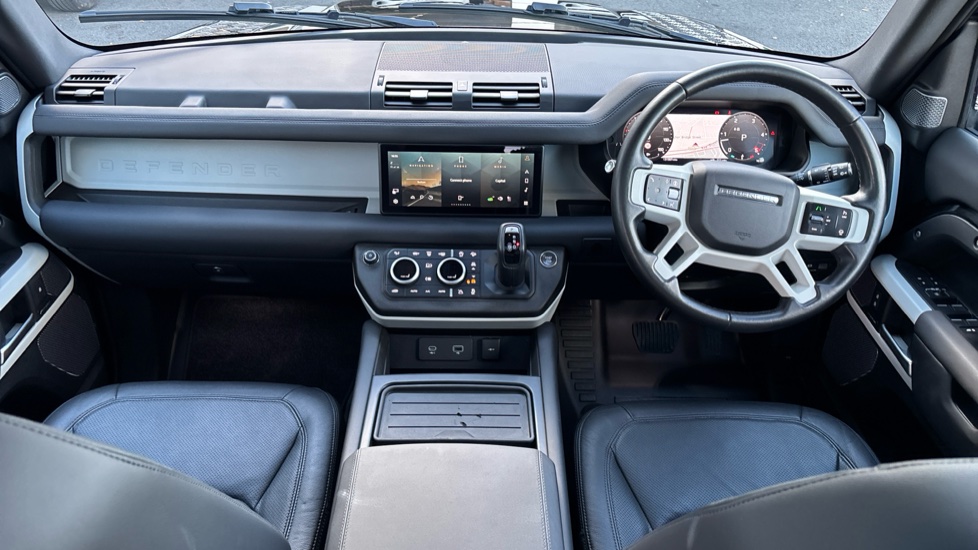 Land Rover Defender 3.0 D250 XS Edition 110 5dr Auto Diesel Estate - Image 9
