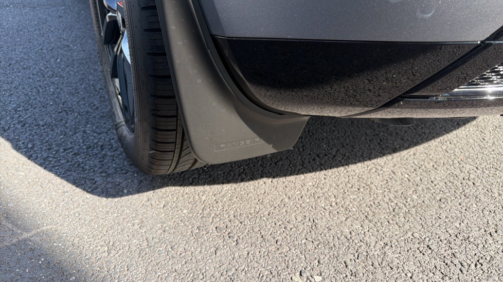 Land Rover Range Rover Evoque 2.0 D200 Dynamic SE 5dr Auto Diesel Hatchback - Image 39