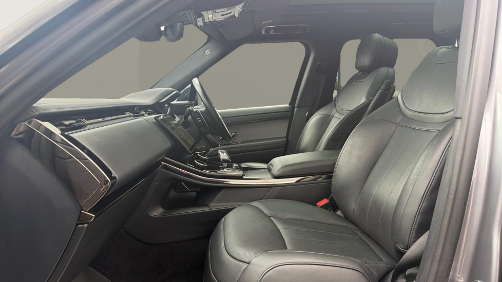 Land Rover Range Rover Sport 3.0 D300 Dynamic SE 5dr Auto Diesel Estate - Image 3