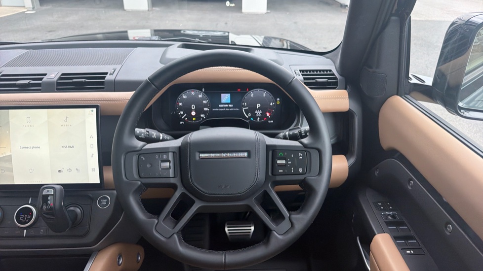 Land Rover Defender 3.0 D350 X 110 5dr Auto [7 Seat] Diesel Estate - Image 15
