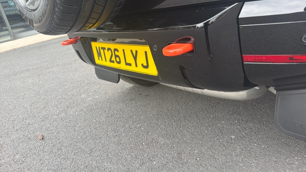 Land Rover Defender 3.0 D350 X 110 5dr Auto [7 Seat] Diesel Estate - Image 37