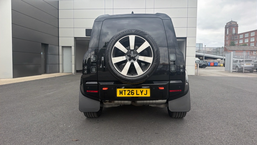 Land Rover Defender 3.0 D350 X 110 5dr Auto [7 Seat] Diesel Estate - Image 43