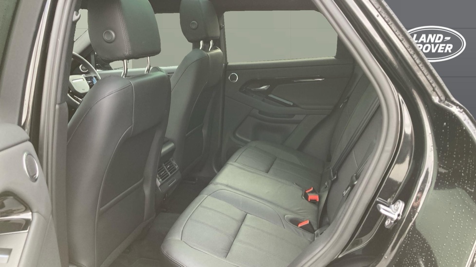 Land Rover Range Rover Evoque 2.0 D200 Edition 5dr Auto Diesel Hatchback - Image 4