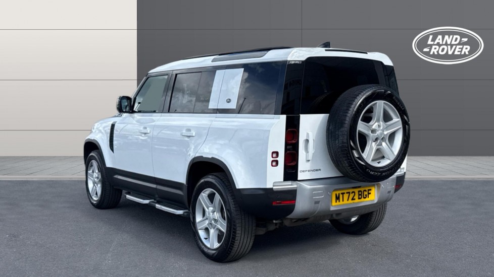 Land Rover Defender 3.0 D250 SE 110 5dr Auto Diesel Estate - Image 2