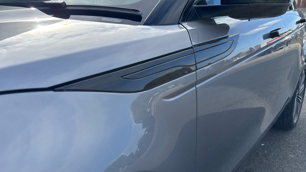 Land Rover Range Rover Evoque 2.0 D200 S 5dr Auto Diesel Hatchback - Image 20