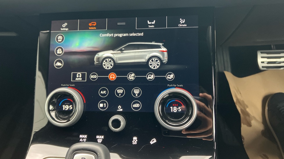 Land Rover Range Rover Evoque 2.0 D180 R-Dynamic SE 5dr Auto Diesel Hatchback - Image 28