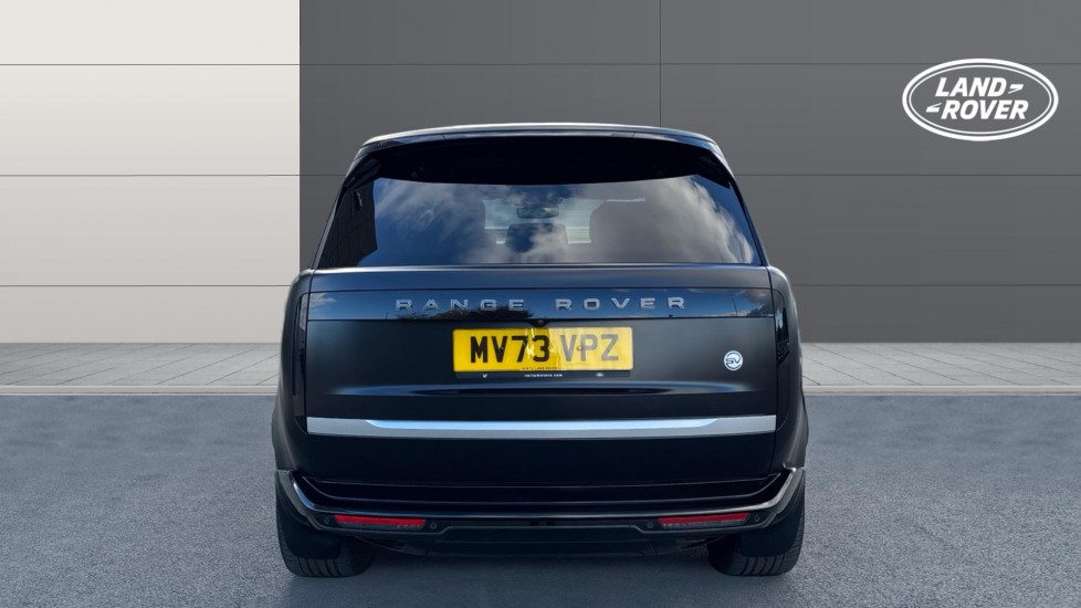 Land Rover Range Rover 3.0 P510e SV 4dr Auto Estate - Image 6