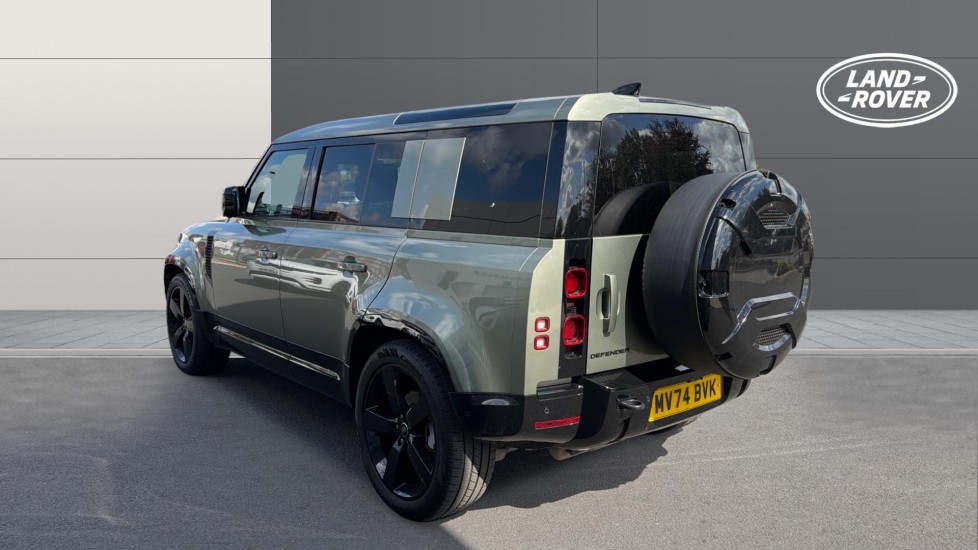 Land Rover Defender 3.0 D250 X-Dynamic HSE 110 5dr Auto Diesel Estate - Image 2