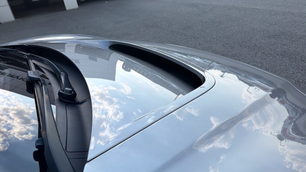 Jaguar I-Pace 294kW EV400 Black 90kWh 5dr Auto [11kW Charger] Electric Estate - Image 36