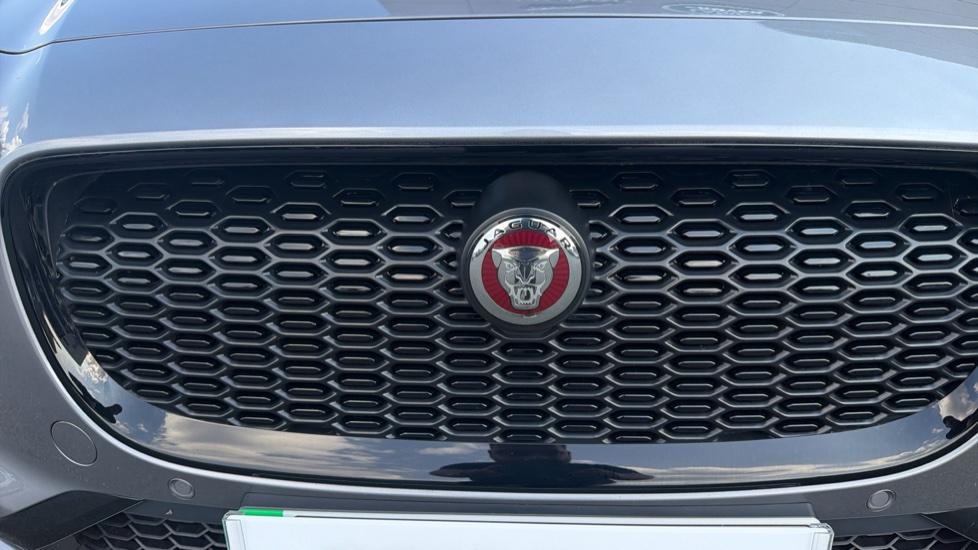 Jaguar I-Pace 294kW EV400 Black 90kWh 5dr Auto [11kW Charger] Electric Estate - Image 43