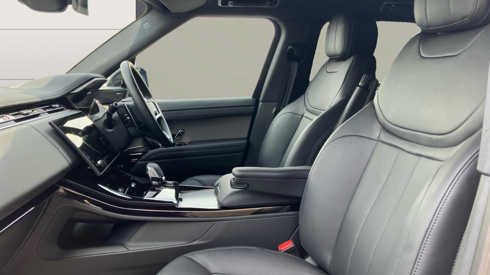 Land Rover Range Rover Sport 3.0 D300 Dynamic SE 5dr Auto Diesel Estate - Image 3