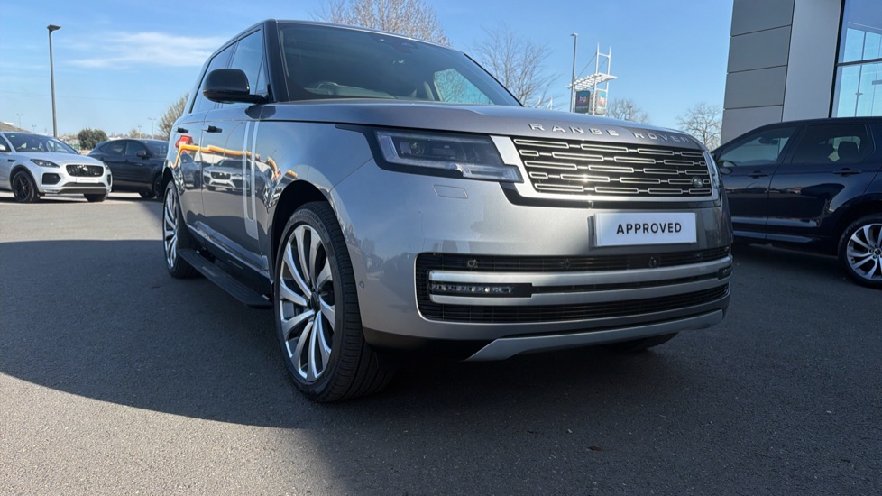 Land Rover Range Rover 3.0 D350 Autobiography 4dr Auto Diesel Estate - Image 31
