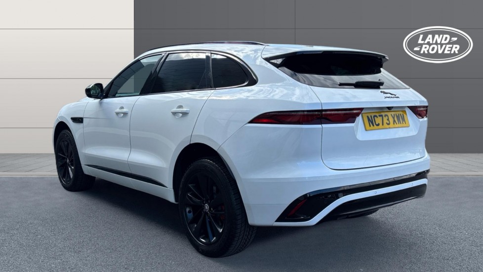 Jaguar F-Pace 2.0 D200 R-Dynamic SE Black 5dr Auto AWD Diesel Estate - Image 2