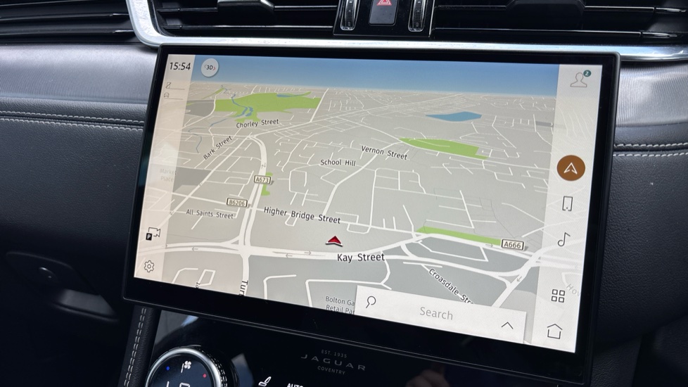 Jaguar F-Pace 2.0 D200 R-Dynamic SE Black 5dr Auto AWD Diesel Estate - Image 11
