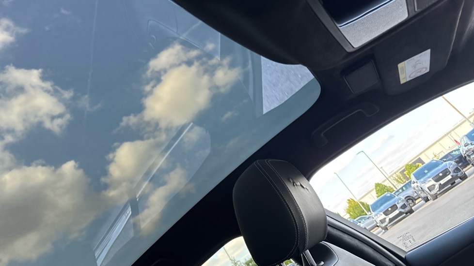 Jaguar I-Pace 294kW EV400 R-Dynamic HSE Black 90kWh 5dr Auto Electric Estate - Image 20