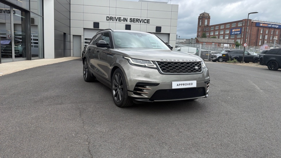 Land Rover Range Rover Velar 2.0 D240 R-Dynamic HSE 5dr Auto Diesel Estate - Image 33