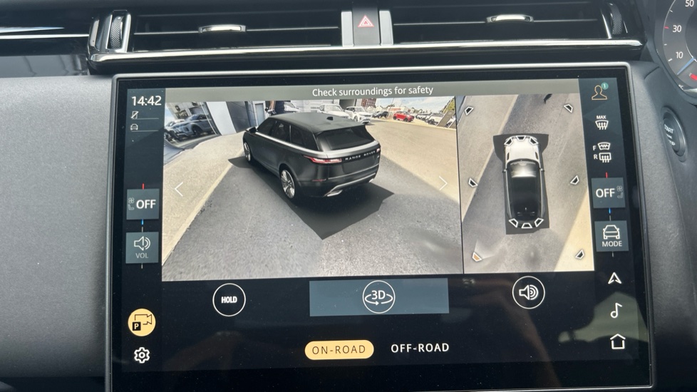 Land Rover Range Rover Velar 2.0 P400e Dynamic SE 5dr Auto Estate - Image 12