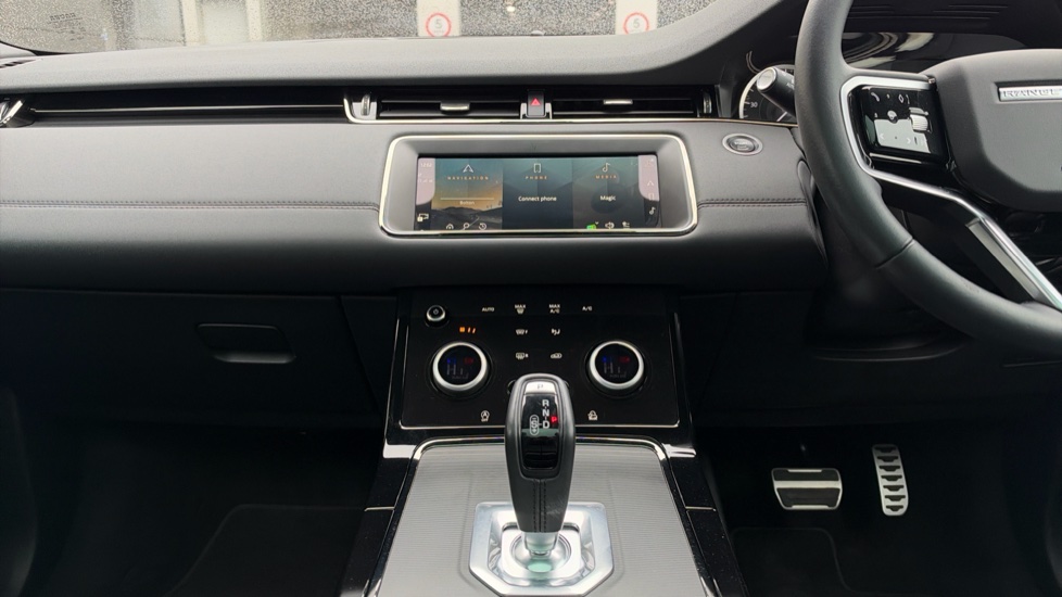 Land Rover Range Rover Evoque 2.0 D200 R-Dynamic SE 5dr Auto Diesel Hatchback - Image 14