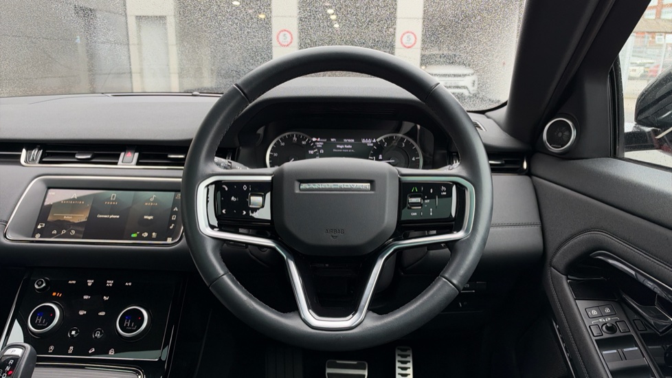 Land Rover Range Rover Evoque 2.0 D200 R-Dynamic SE 5dr Auto Diesel Hatchback - Image 15