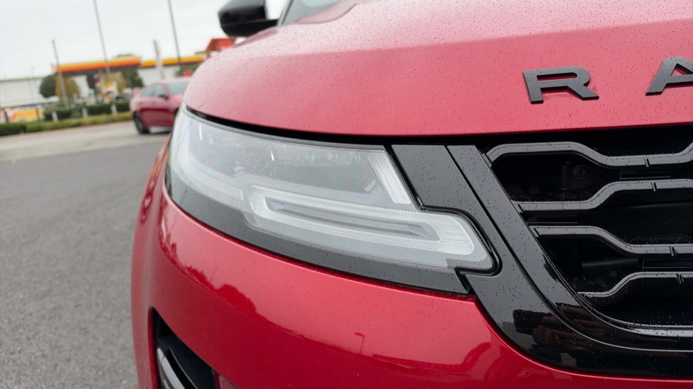 Land Rover Range Rover Evoque 2.0 D200 R-Dynamic SE 5dr Auto Diesel Hatchback - Image 17