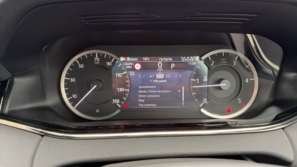 Land Rover Range Rover Evoque 2.0 D200 R-Dynamic SE 5dr Auto Diesel Hatchback - Image 37