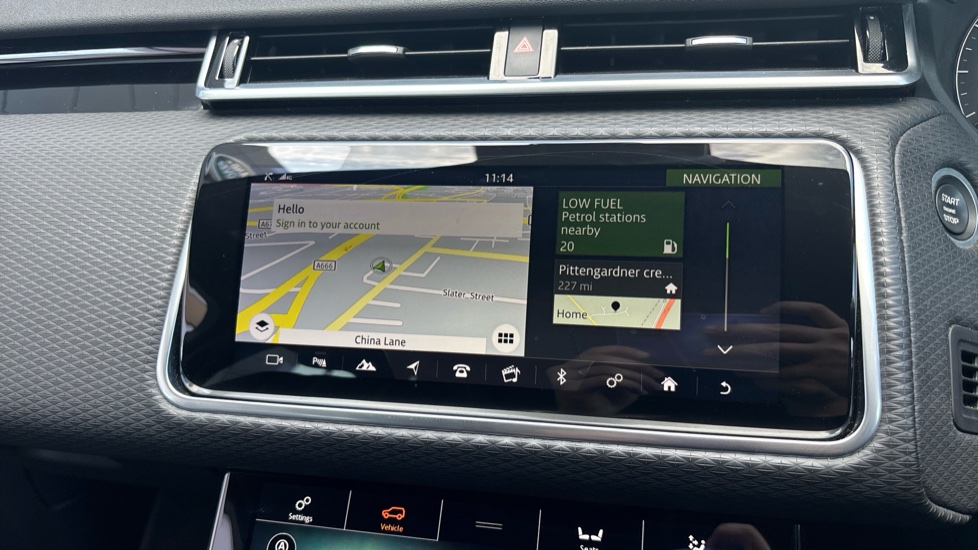 Land Rover Range Rover Velar 2.0 D240 R-Dynamic S 5dr Auto Diesel Estate - Image 36
