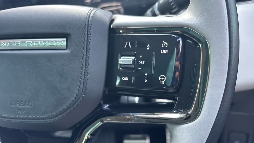 Land Rover Range Rover Evoque 1.5 P270e Dynamic HSE 5dr Auto Hatchback - Image 36