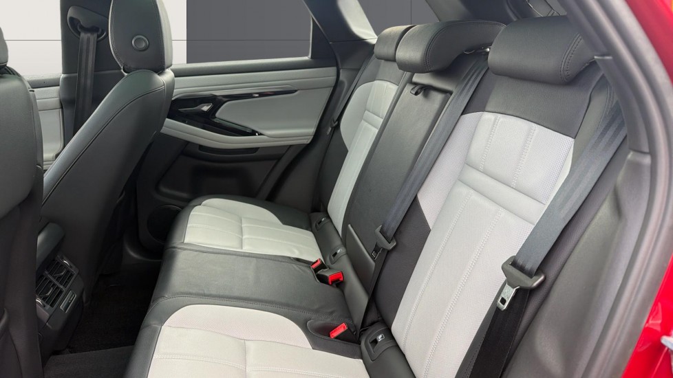Land Rover Range Rover Evoque 2.0 D200 R-Dynamic S 5dr Auto Diesel Hatchback - Image 4