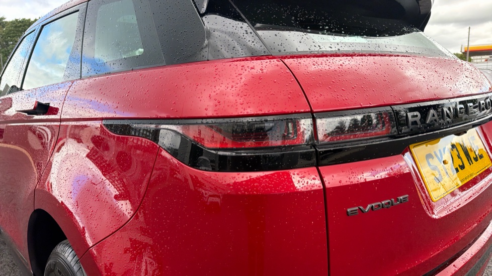 Land Rover Range Rover Evoque 2.0 D200 R-Dynamic S 5dr Auto Diesel Hatchback - Image 19