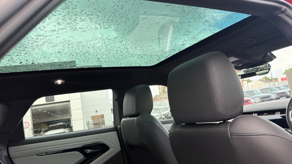 Land Rover Range Rover Evoque 2.0 D200 R-Dynamic S 5dr Auto Diesel Hatchback - Image 44