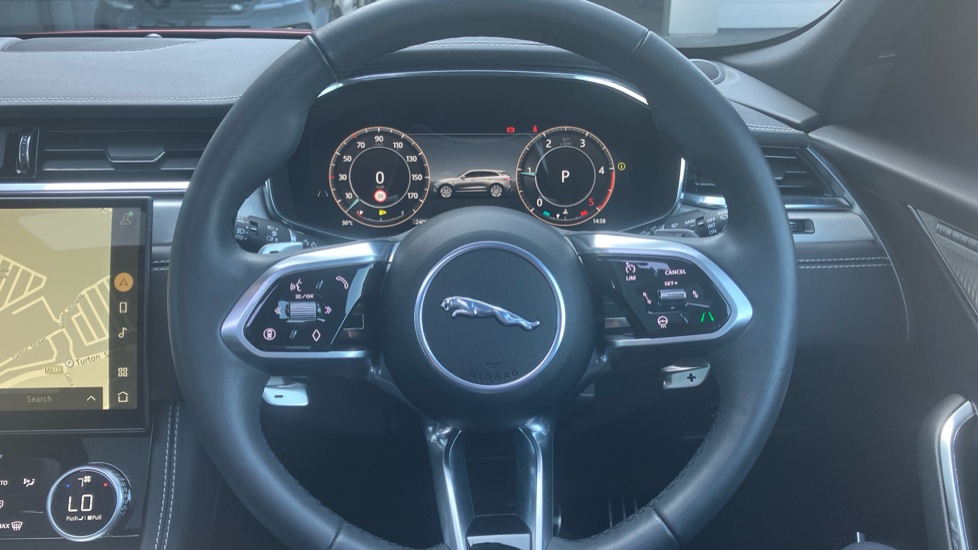 Jaguar F-Pace 2.0 D200 R-Dynamic SE Black 5dr Auto AWD Diesel Estate - Image 42
