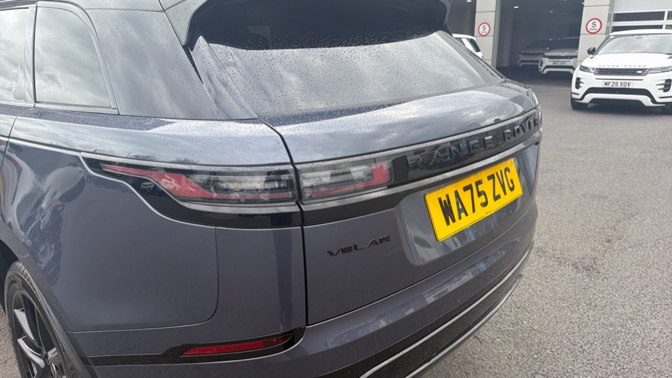Land Rover Range Rover Velar 2.0 D200 MHEV Dynamic SE 5dr Auto Diesel Estate - Image 45