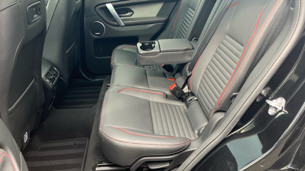 Land Rover Discovery Sport 1.5 P300e R-Dynamic HSE 5dr Auto [5 Seat] Station Wagon - Image 43