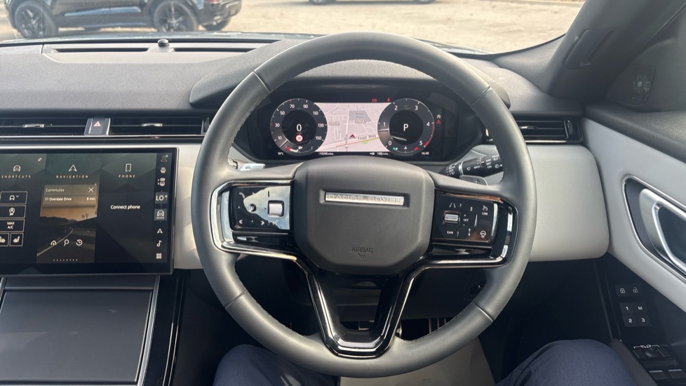 Land Rover Range Rover Velar 2.0 D200 MHEV Dynamic SE 5dr Auto Diesel Estate - Image 15