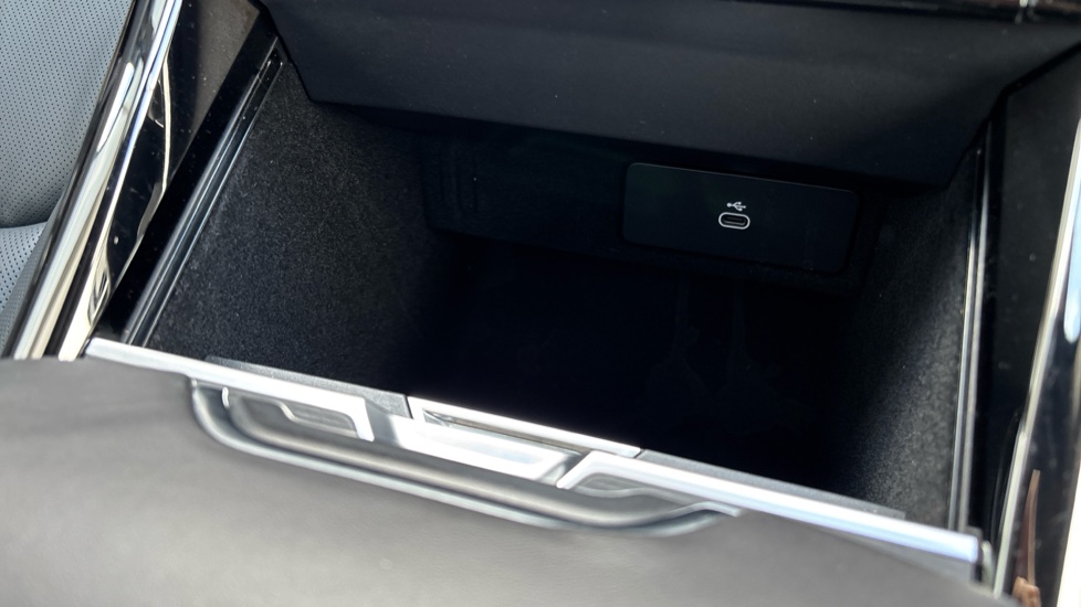 Land Rover Range Rover Sport 3.0 D350 Autobiography 5dr Auto Diesel Estate - Image 36