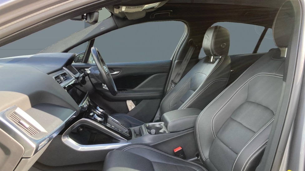 Jaguar I-Pace 294kW EV400 R-Dynamic SE Black 90kWh 5dr Auto Electric Estate - Image 3