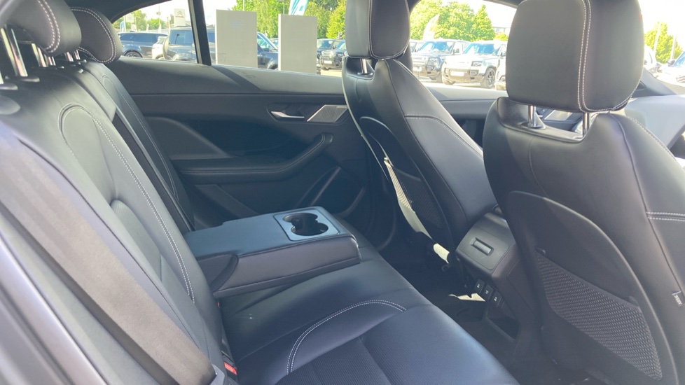Jaguar I-Pace 294kW EV400 R-Dynamic SE Black 90kWh 5dr Auto Electric Estate - Image 42