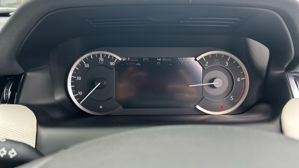 Land Rover Discovery Sport 2.0 D200 Urban Edition 5dr Auto Diesel Station Wagon - Image 16
