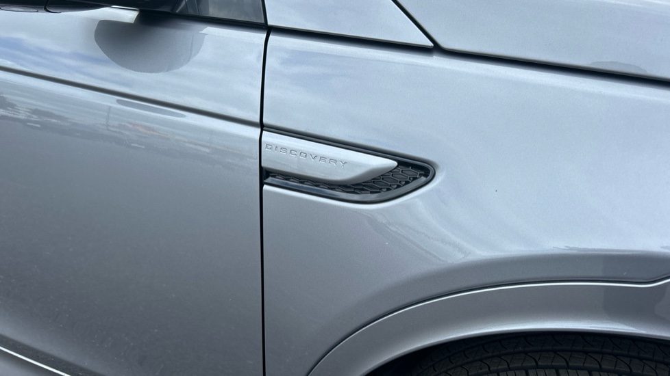 Land Rover Discovery Sport 2.0 D200 Urban Edition 5dr Auto Diesel Station Wagon - Image 24