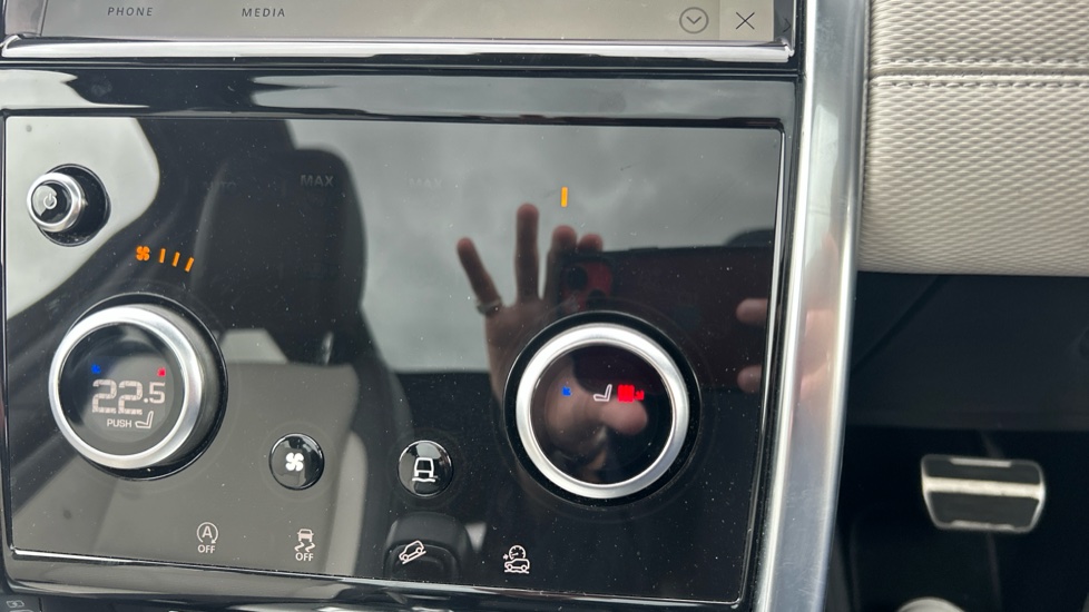 Land Rover Discovery Sport 2.0 D200 Urban Edition 5dr Auto Diesel Station Wagon - Image 39
